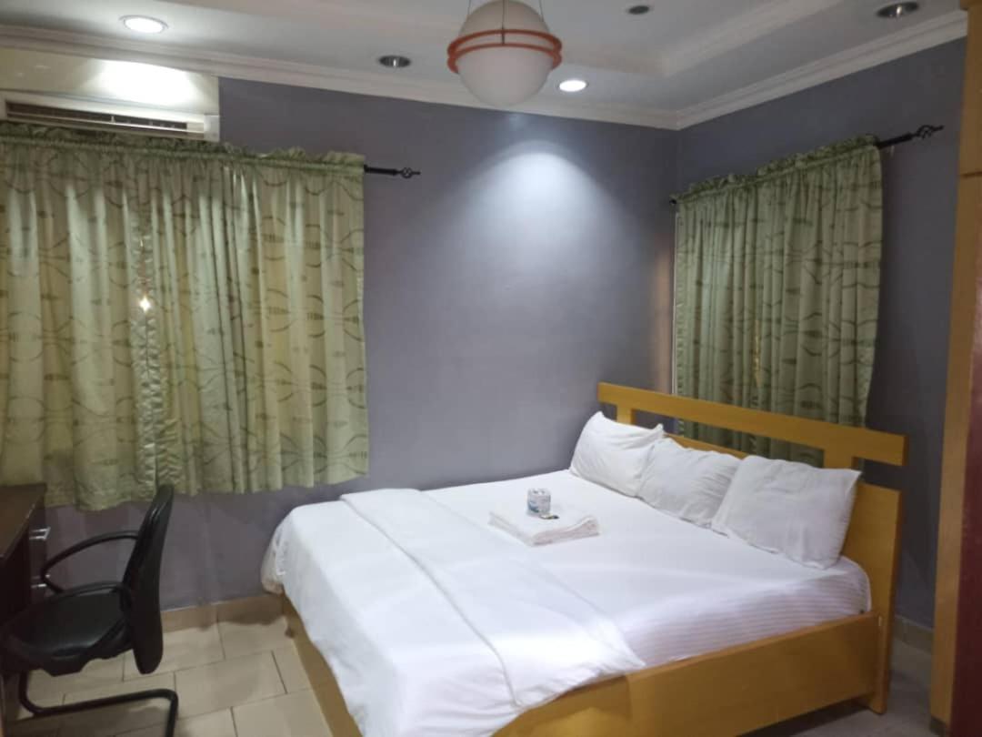 Haute Aparthotel Ikeja Ngoại thất bức ảnh