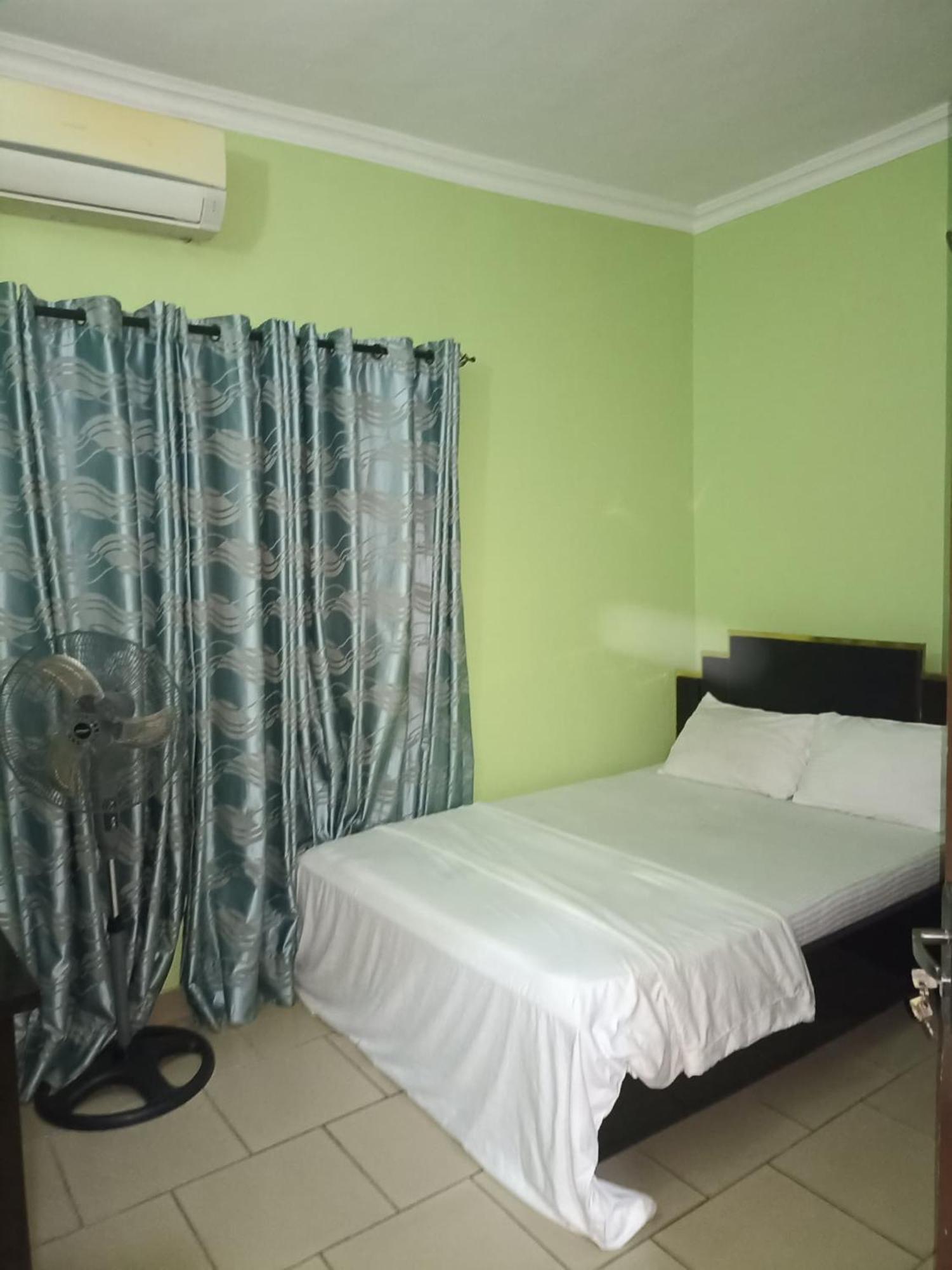 Haute Aparthotel Ikeja Ngoại thất bức ảnh